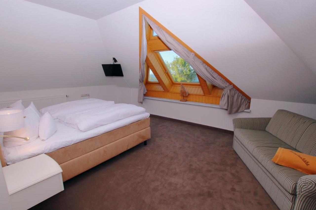 Hotel Wilhelmshoehe รอสต็อค ภายนอก รูปภาพ
